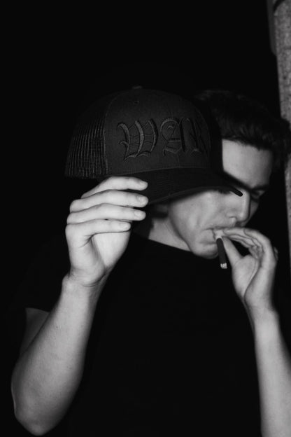 V2 - TRUCKER HAT